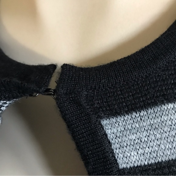 Ellen Tracy Merino Wool Plaid Open Cardigan Sweater Black Grey Size Medium - Picture 4 of 9